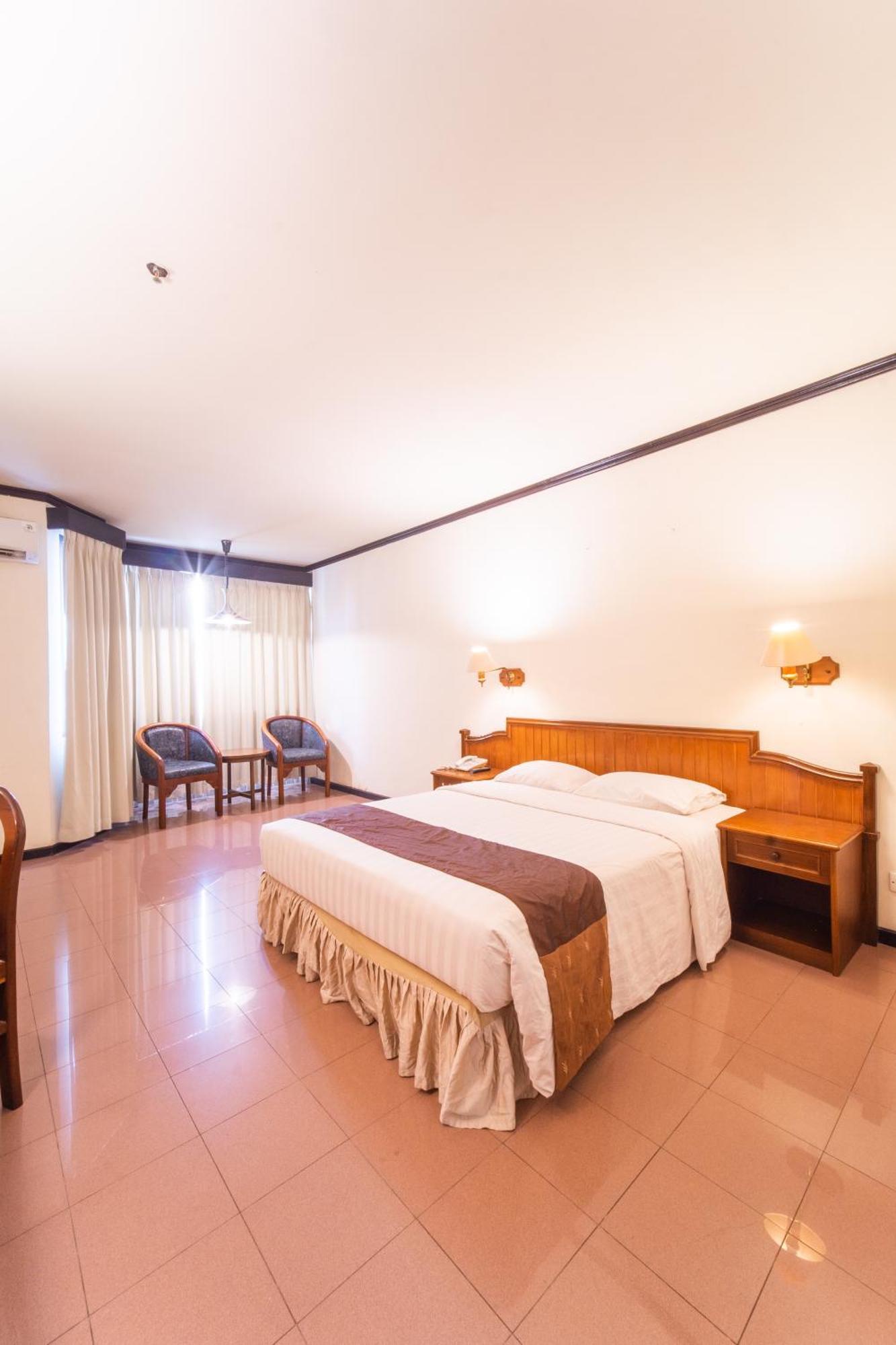 Adika Hotel Bahtera Klandasan Kecil Kültér fotó